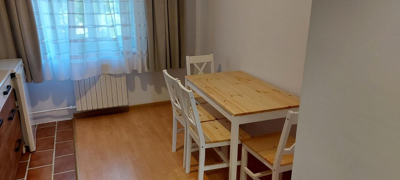 Pan Dom Pracy Tworczej W Wierzbie Wierzba Esterno foto