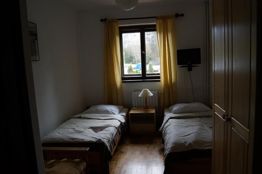 Pan Dom Pracy Tworczej W Wierzbie Wierzba Esterno foto